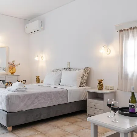 Aparthotel Golden Bay 3*