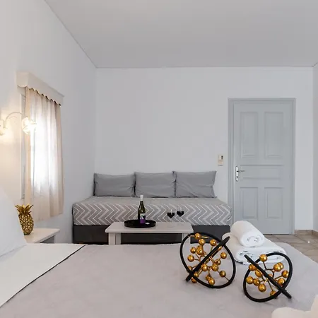 Aparthotel Golden Bay 3*