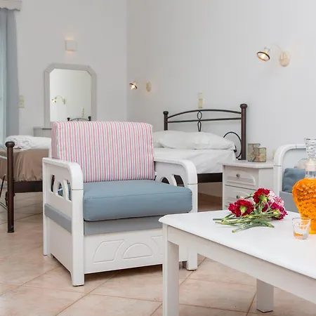 Aparthotel Golden Bay 3*