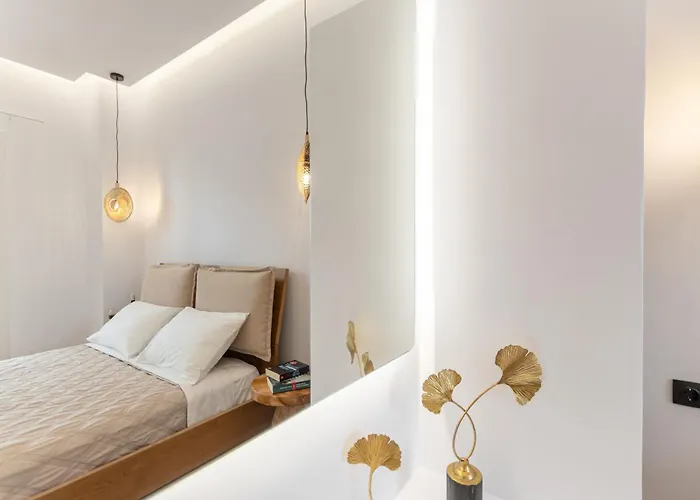 Aparthotel Golden Bay 3*