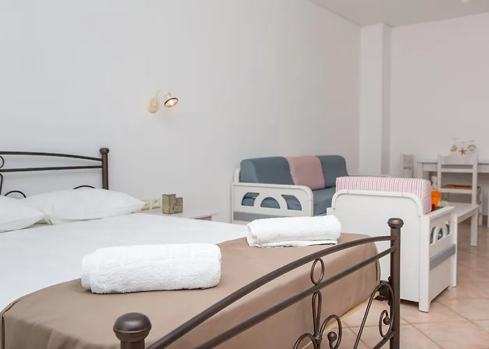 Golden Bay Agios Prokopios (Naxos)