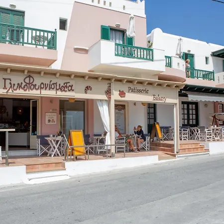Golden Bay Aparthotel