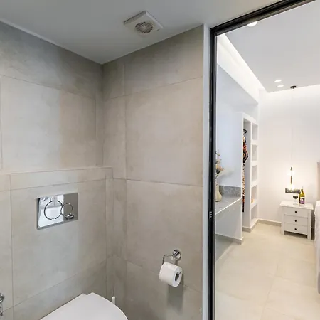 شقة فندقية Golden Bay 3*