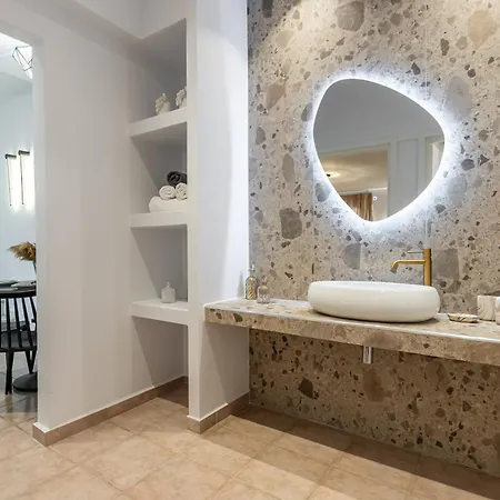 Golden Bay شقة فندقية