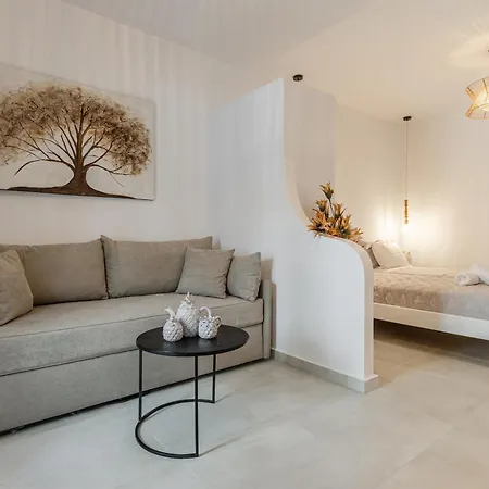 Golden Bay Aparthotel