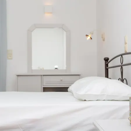 Golden Bay Hotel apartamentowy Agios Prokopios (Naxos)